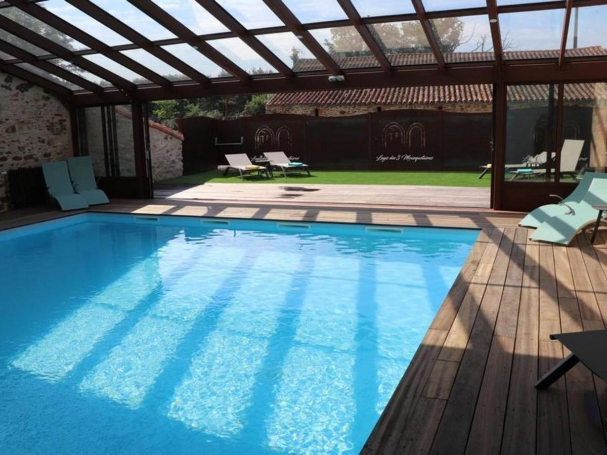 Gite 18Eme Renove Avec Piscine Couverte, Terrasse, Loisirs Et Wifi - 6 Pers. - Fr-1-426-432 Les Herbiers Buitenkant foto